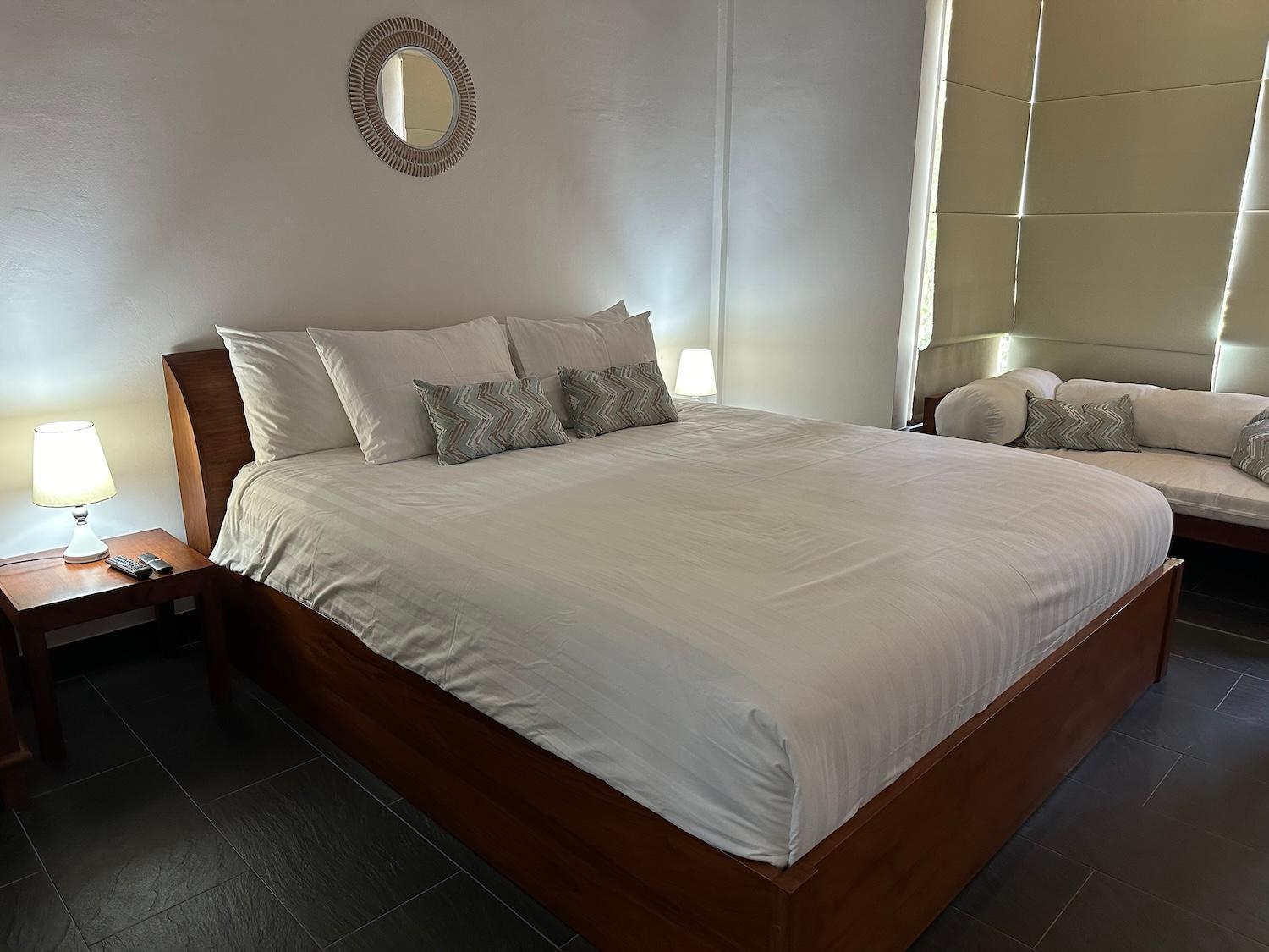 Bale Solah Lombok Holiday Resort Senggigi Esterno foto