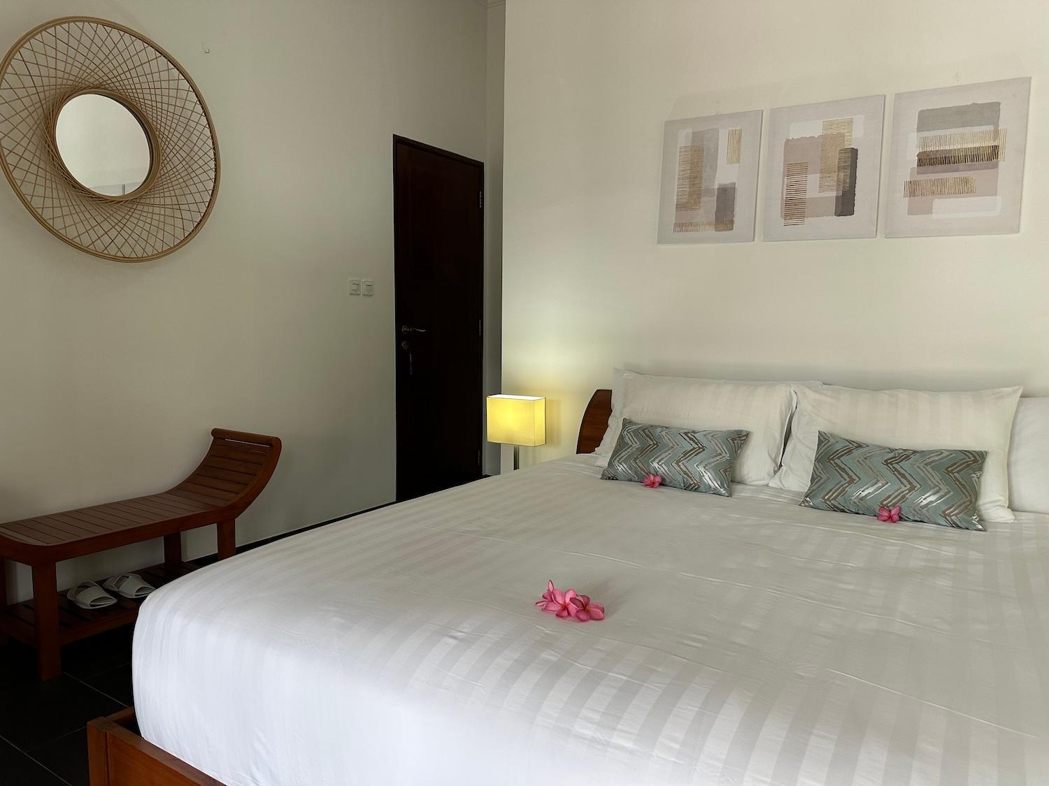 Bale Solah Lombok Holiday Resort Senggigi Esterno foto